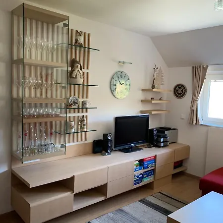 Apartman Mimi *